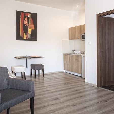 פרשוב Garden Apartments מראה חיצוני תמונה